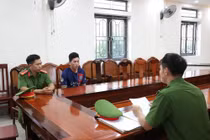 Bắt nóng “đạo chích” trộm tiền của nữ nhân viên massage