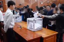 Thạch Thất đấu giá thành công 34 lô đất, thu về trên 221 tỷ