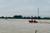 Phát hiện thêm một thi thể người dân bị nước lũ cuốn ở Huế