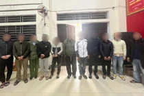 Triệt phá ổ nhóm đánh bạc, bắt giữ 11 đối tượng