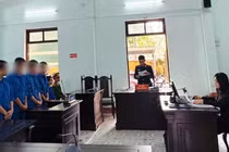 Rủ nhau “bay lắc”, nhóm bạn thân lĩnh 29 năm tù