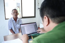 Khởi tố kẻ bóp cổ anh trai tử vong ở An Giang