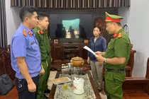 Khởi tố đối tượng thuê 2 xe ô tô rồi mang đi cầm cố