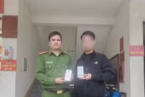 Bất ngờ nhận được 150 triệu đồng, nam thanh niên liền báo công an