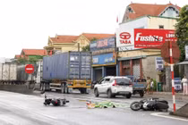 Tai nạn liên hoàn, người đàn ông đi xe máy tử vong