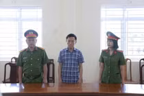 Để xi măng hoá đá, chủ tịch xã ở Hà Tĩnh bị khởi tố