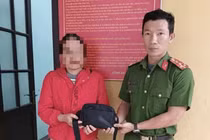 Công an Quảng Trị giúp người dân nhận lại tài sản đánh rơi