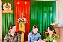 Công an Lâm Đồng giúp người dân tìm lại 100 triệu đồng bị rơi trên phố