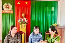 Công an Lâm Đồng giúp người dân tìm lại 100 triệu đồng bị rơi trên phố