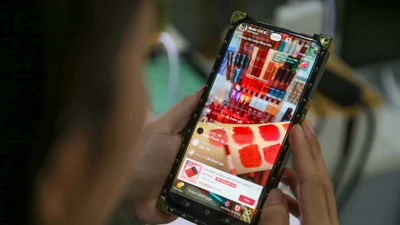 Mua hàng online, chớ dại thao tác kiểu này kẻo bay sạch tài khoản 