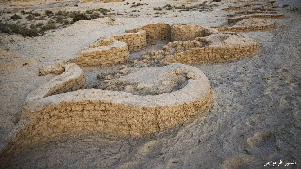 View - Phát hiện pháo đài quân sự Ai Cập 3.500 tuổi ở sa mạc Sinai | Báo Tri thức và Cuộc sống - TIN TỨC PHỔ BIẾN KIẾN THỨC 24H