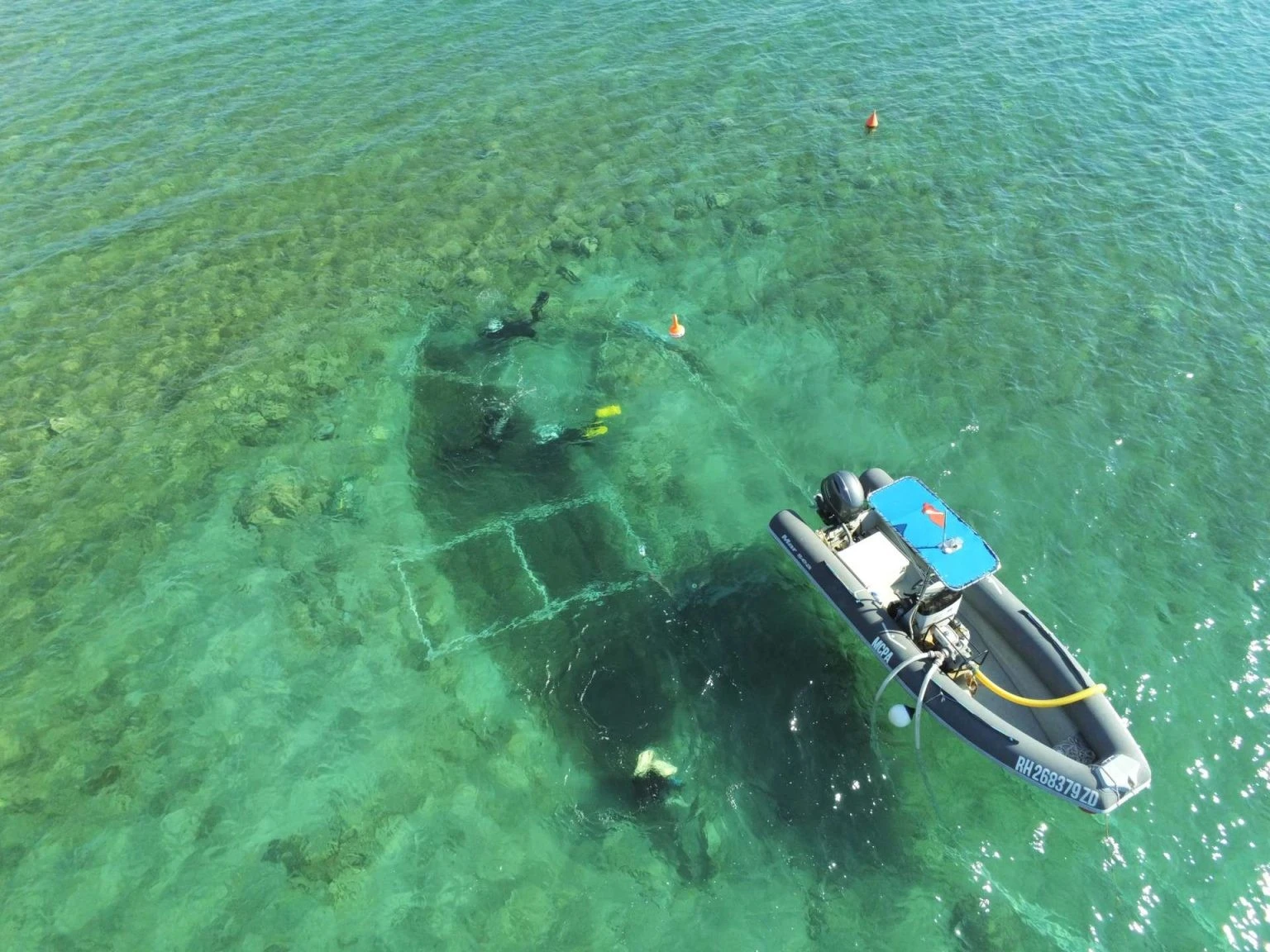  Bất ngờ phát hiện xác tàu đắm La Mã được bảo quản cực tốt