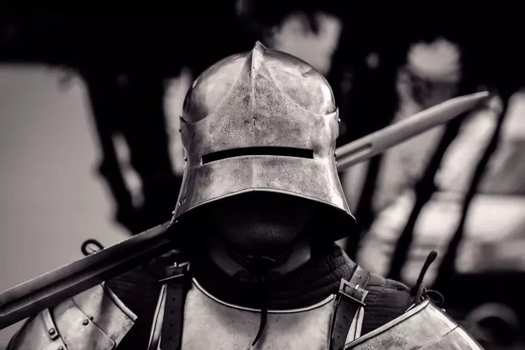 Bí mật khó tin về hộp sọ cực dài của hiệp sĩ Trung cổ