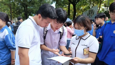 Đề Văn 2025 hay, mới lạ, thí sinh tự tin giành điểm 9