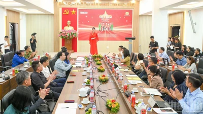 "Cùng Việt Nam tiến bước": Lan tỏa những giá trị chưa từng có tiền lệ