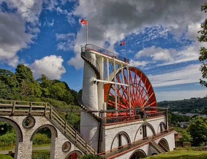 Chiêm ngưỡng bánh xe nước khổng lồ nhất thế giới