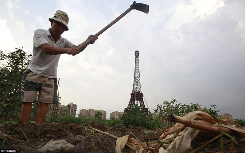 Phiên bản Paris thu nhỏ trong lòng Trung Quốc