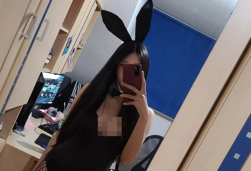 Tò mò nữ game thủ gốc Việt khuấy đảo Liên minh huyền thoại