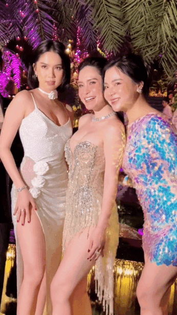 Đoàn Di Băng mặc siêu hở: Cam thường có khác ảnh tự đăng? - Hình 10 Doan Di Bang mac sieu ho: Cam thuong co khac anh tu dang?-Hinh-10