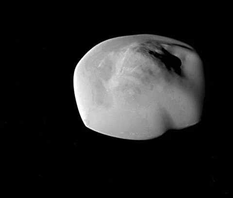 Nóng: Đĩa bay ngoài hành tinh xuất hiện tại vành đai của Sao Thổ? 