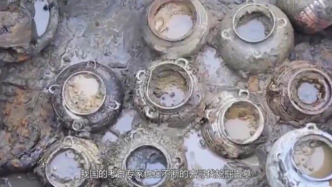 Mở lăng mộ 2.400 năm, sững người thấy đồ ăn vẫn “ngon mắt"