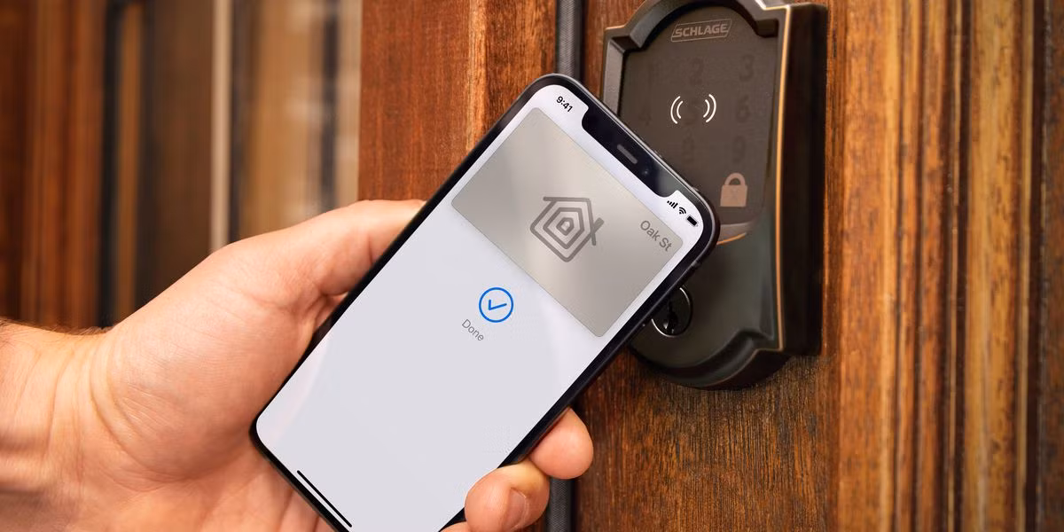 Hot rần rần khóa cửa thông minh năm 2025, công nghệ đỉnh cỡ nào? 