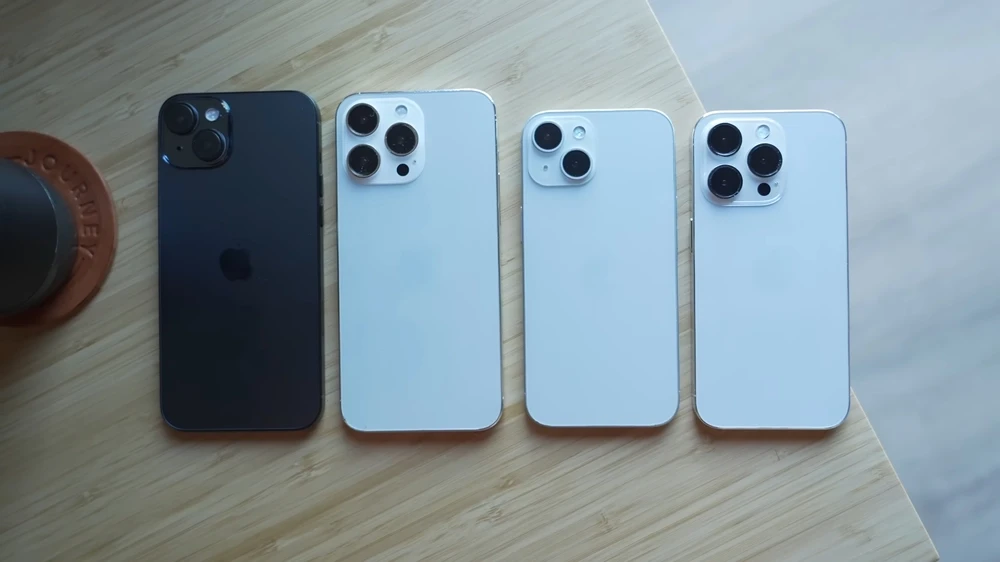 Lộ mô hình iPhone 15: Có lung linh như mong đợi? 