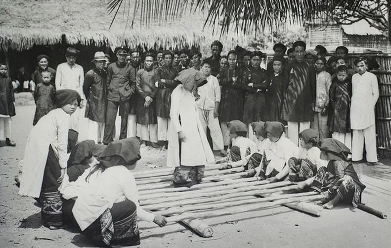 Loạt ảnh hiếm về các dân tộc thiểu số Việt Nam 100 năm trước 