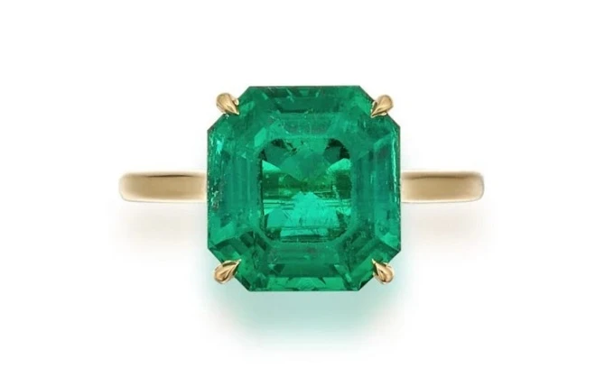 Xuýt xoa nhẫn ngọc quý hiếm trong kho báu lớn nhất mọi thời đại