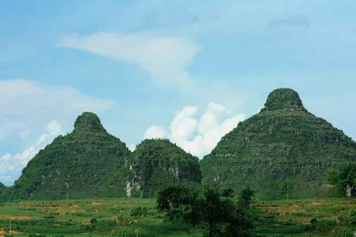 4 địa danh kỳ bí nhất Trung Quốc thách đố chuyên gia suốt bao năm