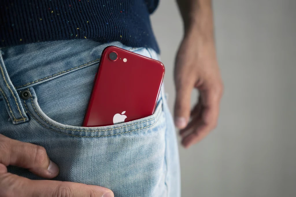 Vì sao giới trẻ cuồng chụp ảnh hoài cổ bằng iPhone 5s, iPhone SE?