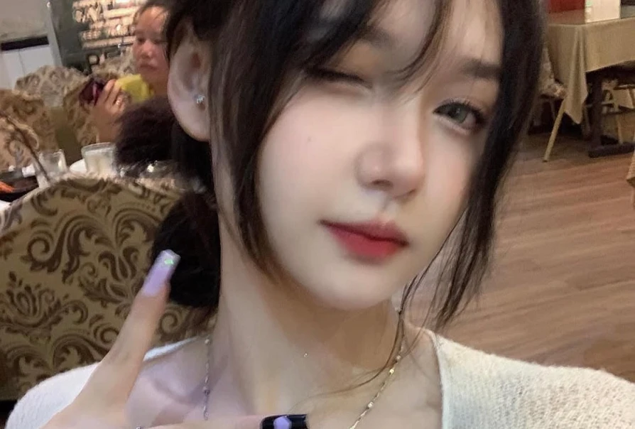 Nữ coser nhan sắc ngọt "lụi tim" khiến fan nam say như điếu đổ