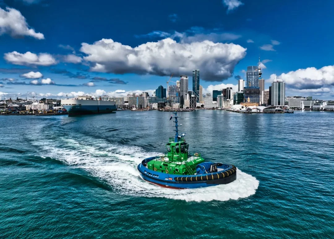 Kỳ tích Sông Cấm: Tàu điện đầu tiên trên thế giới Make in Vietnam 