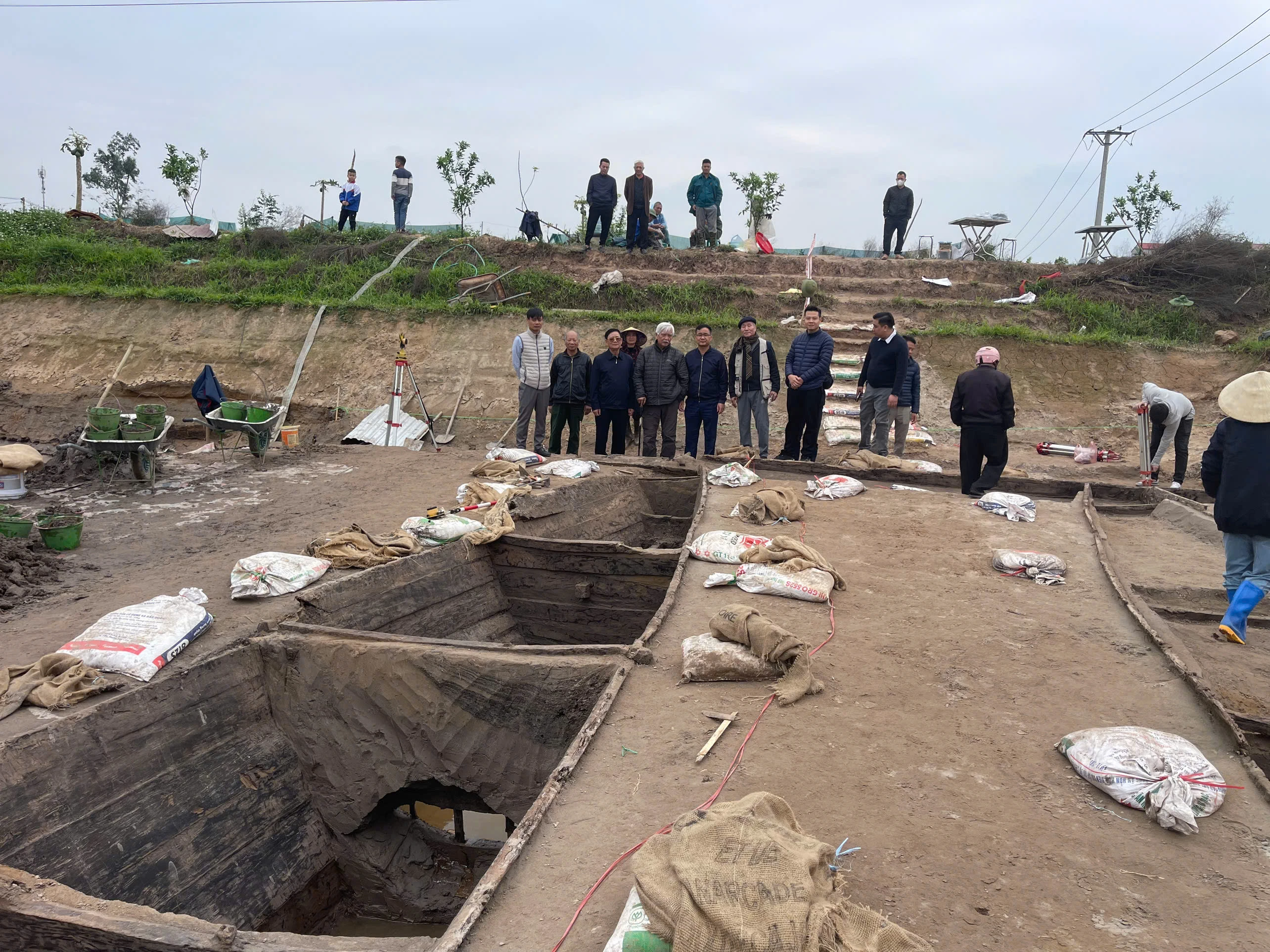 Khám phá chi tiết “cực lạ” bên trong thuyền cổ Luy Lâu