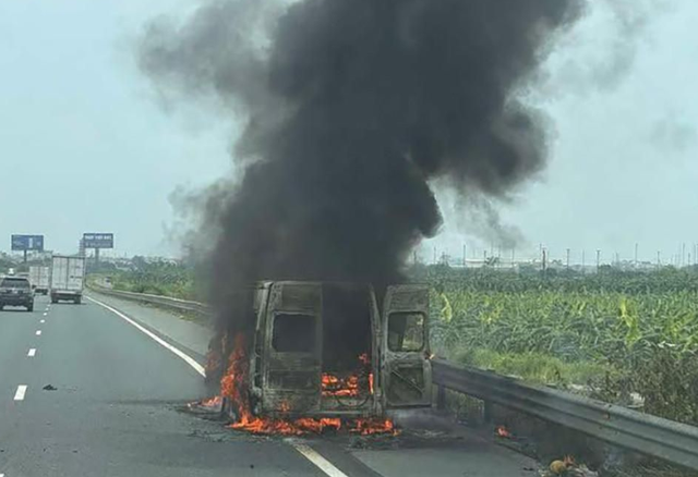 Hiện trường nơi xảy ra vụ cháy. capture-8817.png