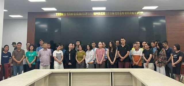 Các bị can tại cơ quan Công an. base64-1750672461717908439118.jpg
