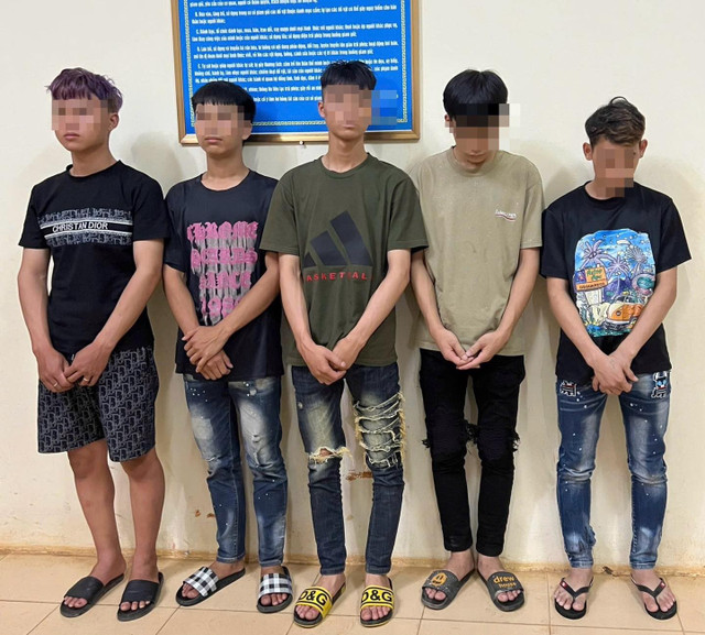 Các đối tượng tại cơ quan Công an. 0.jpg