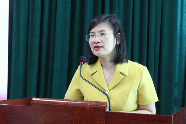 bà Phạm Thị Bích Hồng - Phó Trưởng Ban Phổ biến Kiến thức VUSTA phát biểu tại hội thảo. 52bf6b25-7c1b-42ec-9eb6-54155bb8f6f7.jpg