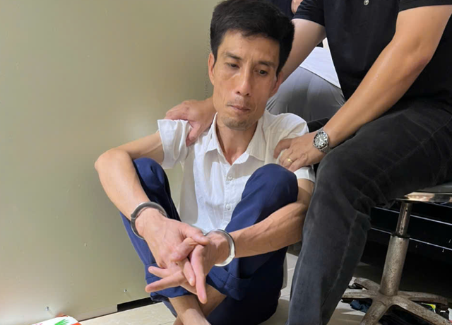 Đối tượng Hoàng Thụy Điển. capture.png