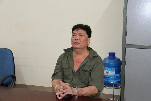 Nguyễn Văn Quang tại cơ quan Công an. Ảnh: Công an Lào Cai 5-9605.jpg