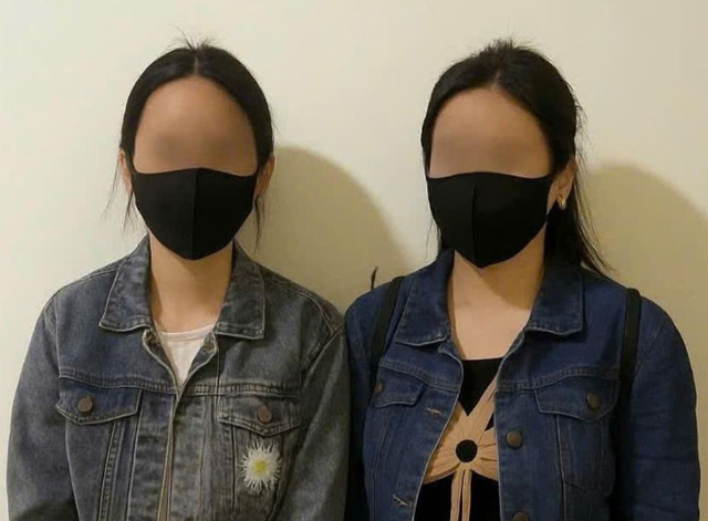 Hai cô gái nghi bị sang Trung Quốc được lực lượng chức năng giải cứu. capture-6162.png