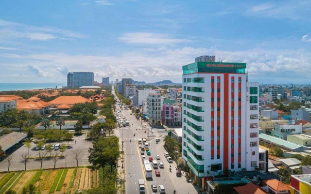 ELC Hotel bị xử phạt vì vi phạm quy định pháp luật về bảo vệ môi trường. yyu.png