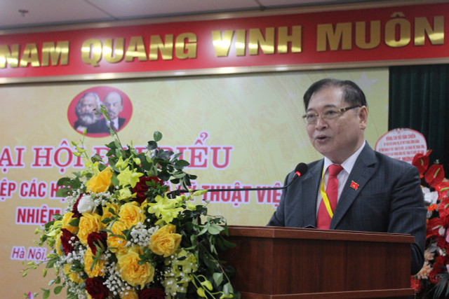 TSKH Phan Xuân Dũng, Bí thư Đảng ủy, Chủ tịch Liên hiệp Hội Việt Nam phát biểu khai mạc đại hội. 0e7ba6cb-d9ca-4ce9-8486-aaacd057663f.jpg
