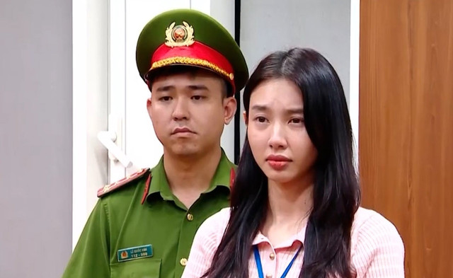 Hoa hậu Nguyễn Thúc Thùy Tiên bị khởi tố về tội lừa dối khách hàng. 4.jpg