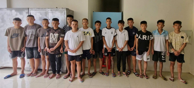 Các đối tượng tại cơ quan Công an. gen-h-gay-roi-tt-1.jpg
