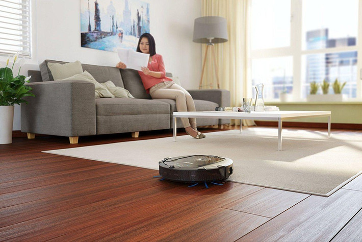 Robot bút bụi, robot quét nhà là thiết bị công nghệ đã rất quen thuộc với đời sống gia đình hiện đại. Không khó để một gia đình có thể sở hữu một robot hút bụi phụ giúp cho công việc nhà, nhưng để hiểu rõ cách vận hành của loại robot này cũng như để sử dụng nó đúng cách, hiệu quả nhất thì không phải ai cũng biết.