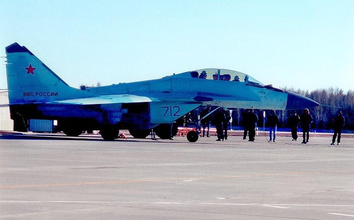 "Trang bị trên MiG-35 hiện đại hơn nhiều so với F-15 của Mỹ. Ngoài ra chi phí bảo dưỡng MiG-35 thấp hơn 80% so với MiG-29 đi kèm với giá cả tương đối phải chăng”.