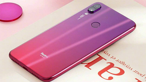 Đặc biệt điểm mạnh của Note 7 Pro đó là nâng cấp về camera, những bức ảnh mang lại có độ chi tiết cao, màu sắc trung thực. Được trang bị viên pin ấn tượng lên đến 4000mAh đáp ứng nhu cầu người dùng trong một ngày với tần suất cao.