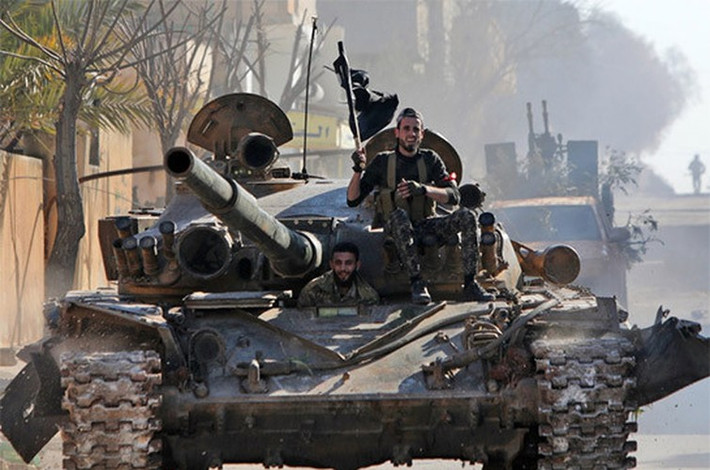 Căng thẳng đã tăng cao ở khu vực này, khi quân đội Syria nhiều lần yêu cầu phiến quân tuân thủ thỏa thuận Moskva ký ngày 5-3-2020, trong khi các tay súng đối lập từ chối thực hiện.