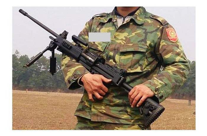 Thiết bị này sẽ ghi lại hoạt động của súng thông qua một máy tính nhỏ, cho phép bảo trì cũng như phát hiện ra các trục trặc, hỏng hóc của súng dễ dàng hơn.